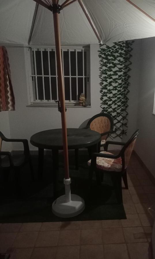 Alojamiento Roquetas De Mar Esterno foto