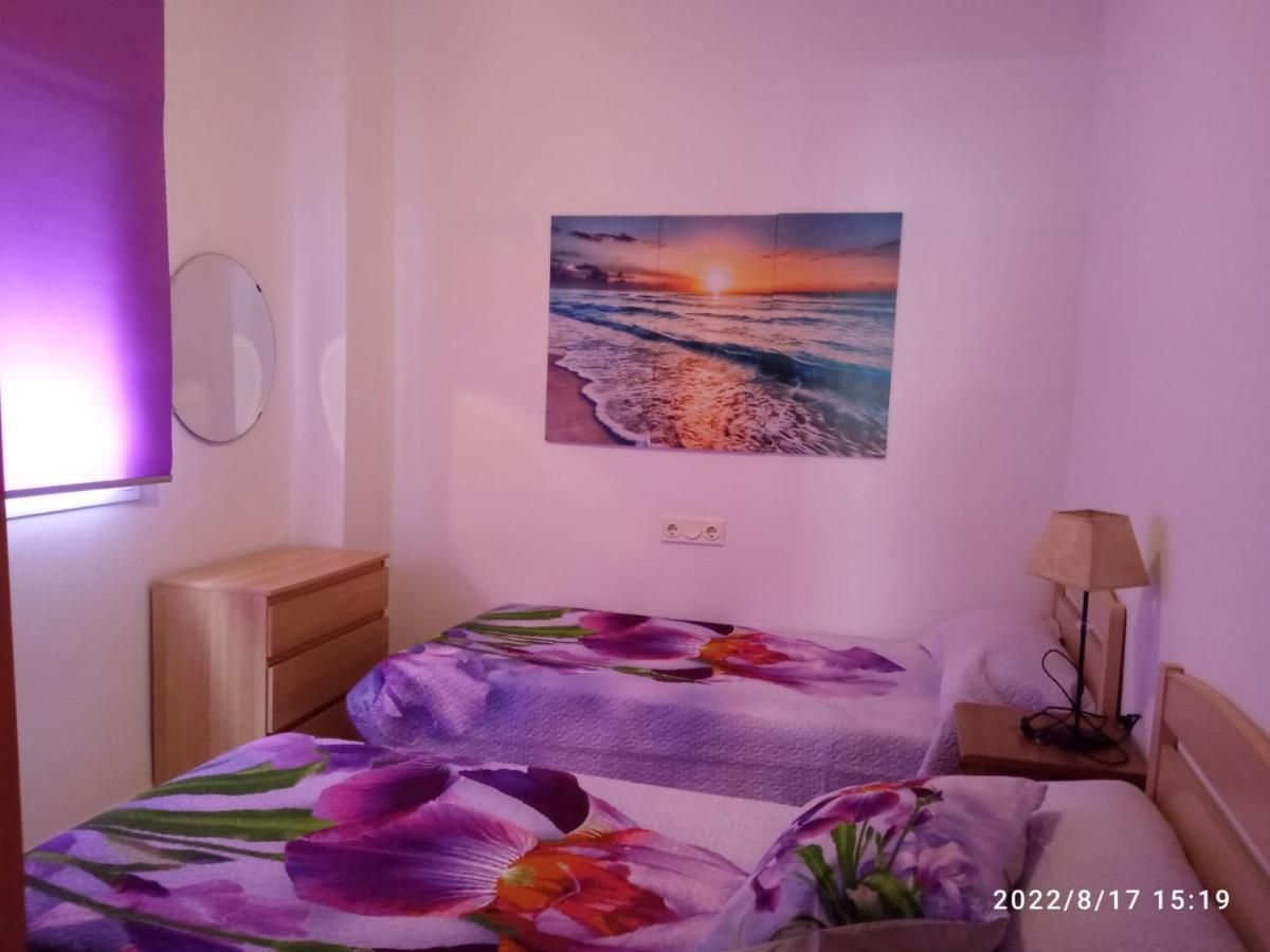 Alojamiento Roquetas De Mar Esterno foto